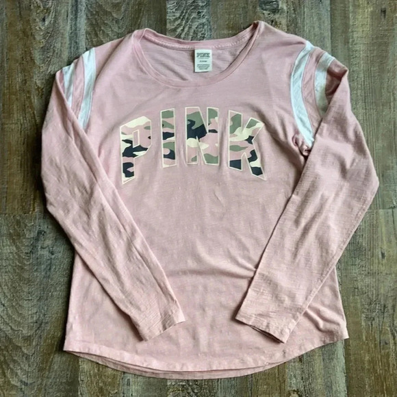 PINKS Victoria Secret | Camo Print long  sleeve - Picture 3 of 4